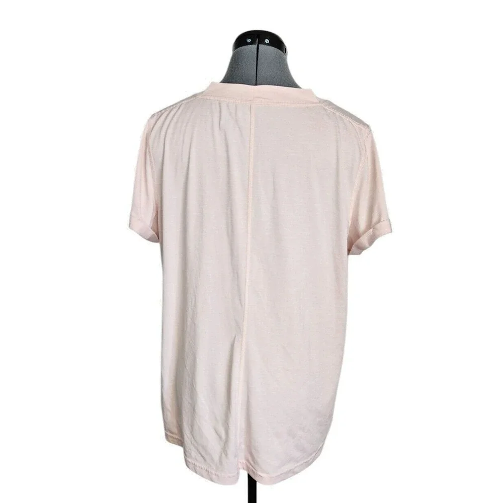 The North Face V‎ Neck T-Shirt Size XL